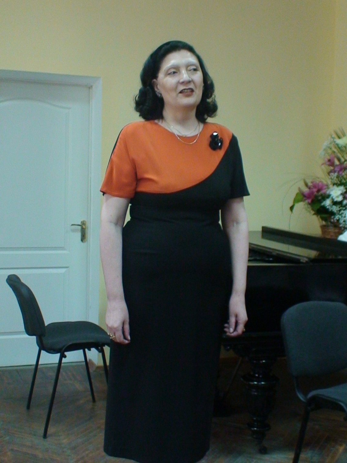 Анна Абрамова, руководитель литературно-музыкальной гостиной «Слобожанщина»