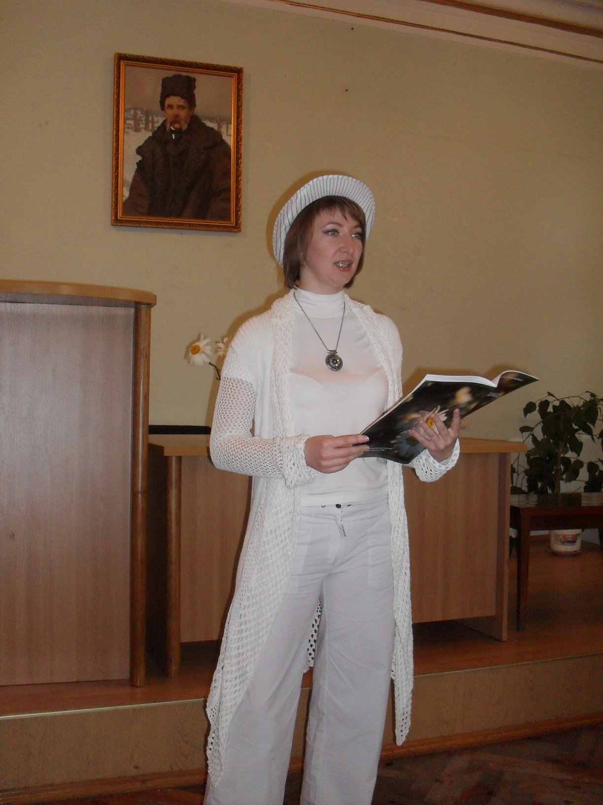 Молодая поэтесса Мила Машнова