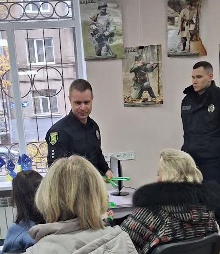 «Не піддавайтесь шахраям!»