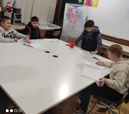 «Будемо підростати, рідну землю захищати»