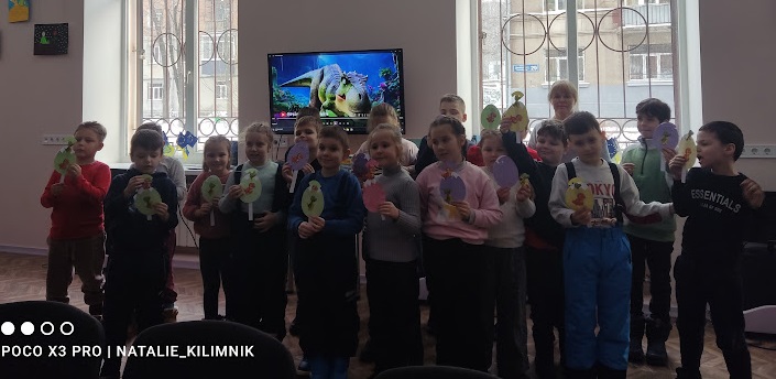 «Динозаври: невигадана історія»