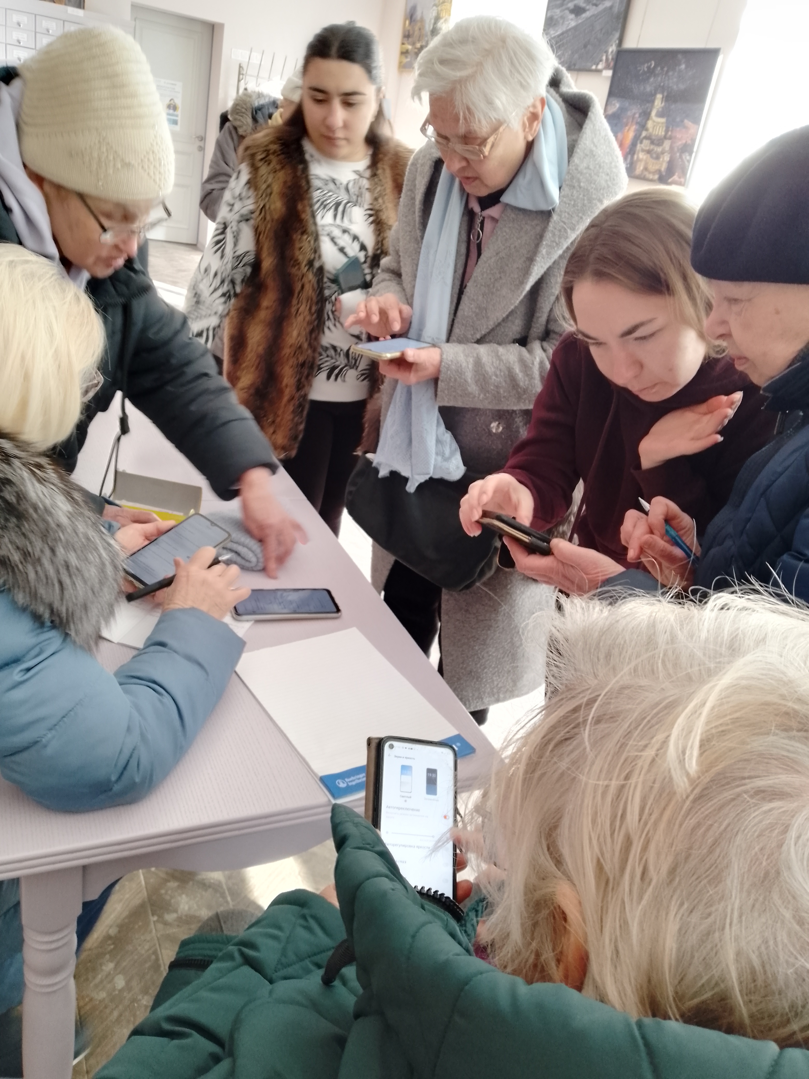 Cтартував курс «Смартфон з нуля»