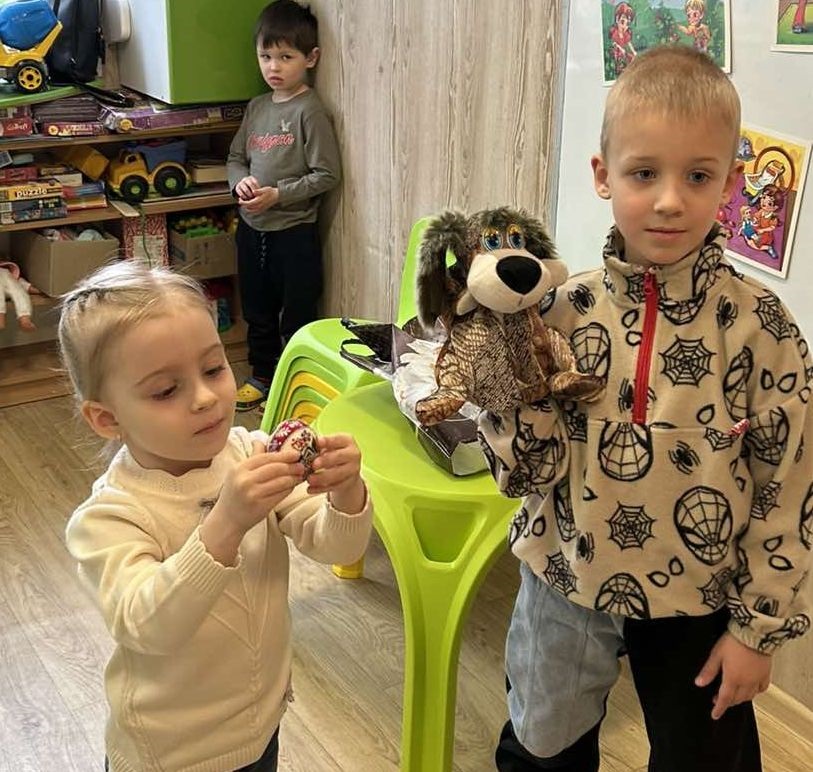 «Милує писанка красою»